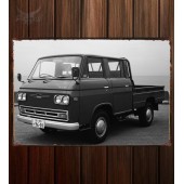 Металлическая табличка Nissan Caball Double Cab Truck (C240)